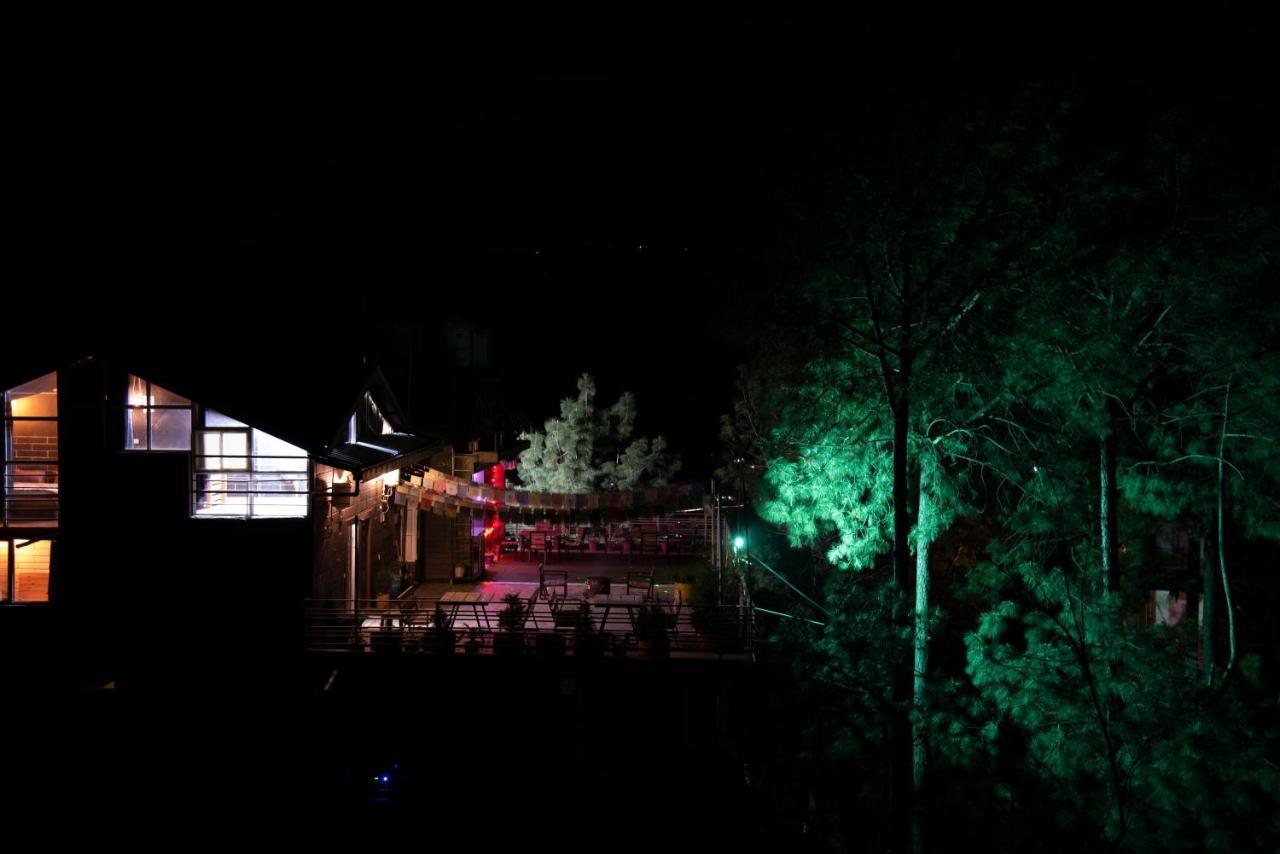 Hillcrest Heights Bed & Breakfast Kasauli Exterior photo