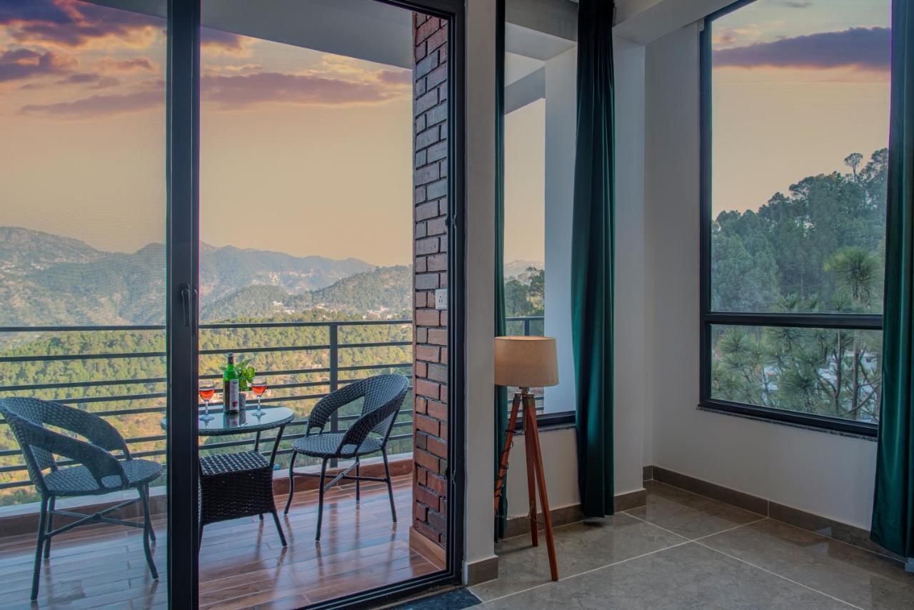Hillcrest Heights Bed & Breakfast Kasauli Exterior photo